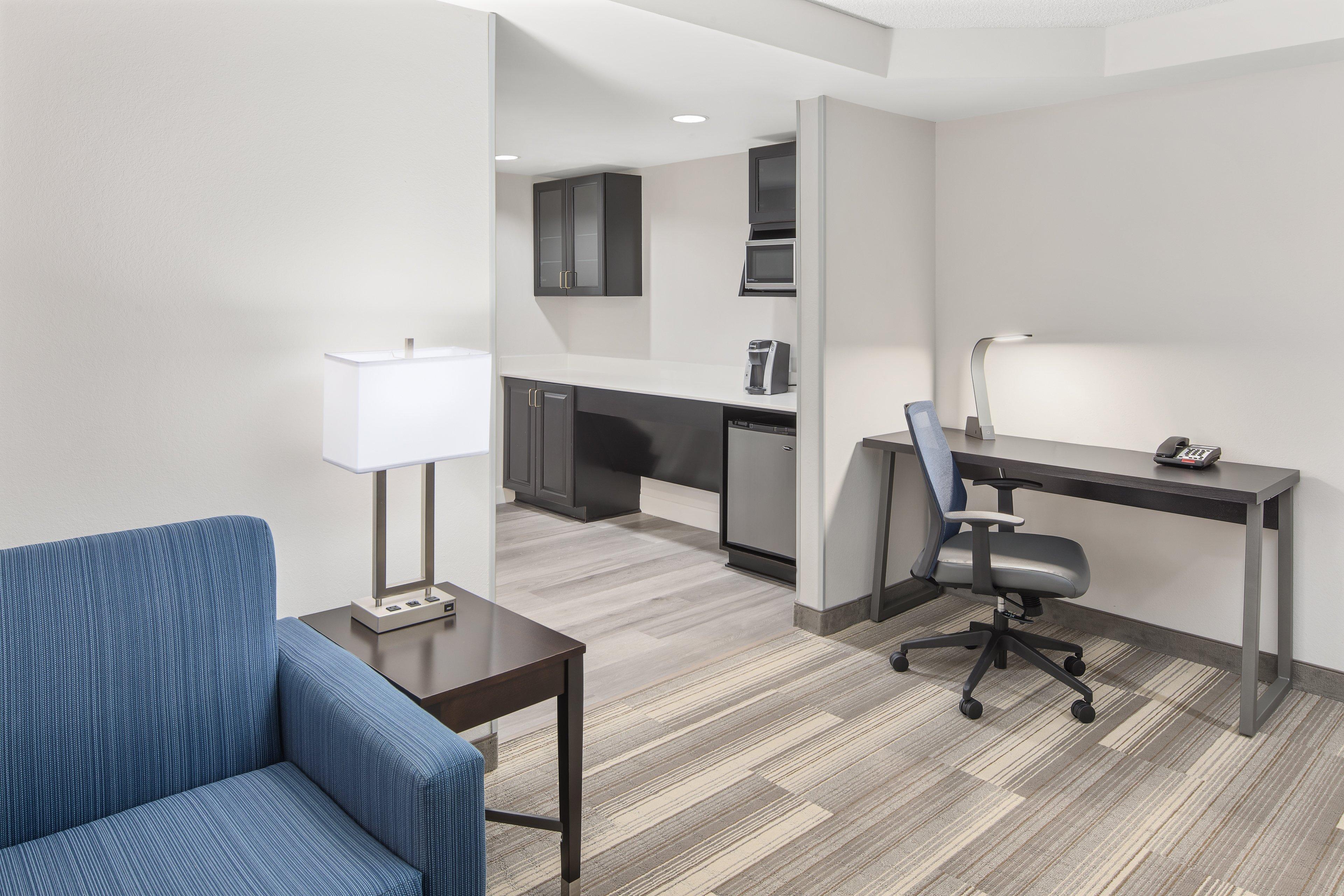 Holiday Inn Express Hotel & Suites Greenville-I-85 & Woodruff Road By Ihg Exterior photo